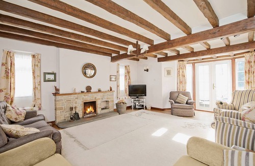 Thornton Dale Cottage | Cabin ∙ 4 bedrooms ∙ 8 guests