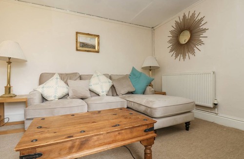 Truro Cottage | Cabin ∙ 4 bedrooms ∙ 7 guests