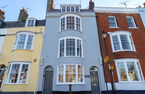 Weymouth Cottage | Cabin ∙ 4 bedrooms ∙ 8 guests