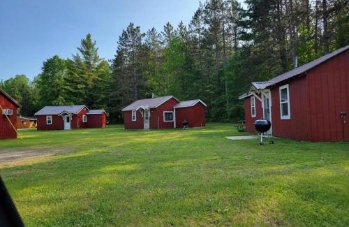 Steuben House | Cabin 4, our largest cabin in Steuben Mi