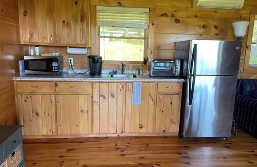 Purlear Cabin | Cabin #4 The Sky Retreat - Off the Blue Ridge Parkway