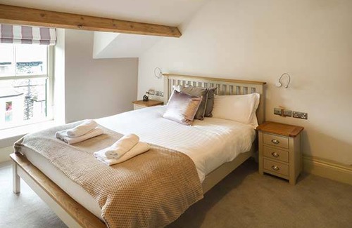 Windermere Cottage | Cabin ∙ 5 bedrooms ∙ 10 guests