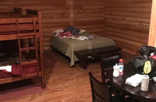 Sweetwater House | Cabin 7