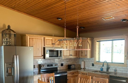 Oakland Cabin | Cabin 8 - Beautiful Cabin overlooking Bull Shoals Lake