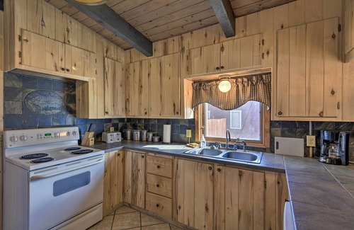 Ponderosa Pines Cabin | Cabin by Rio Grande - 19 Mi to Wolf Creek!