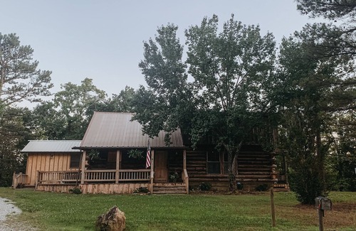 Wilburton Cabin | Cabin by the Caves near Robber's Cave State Park