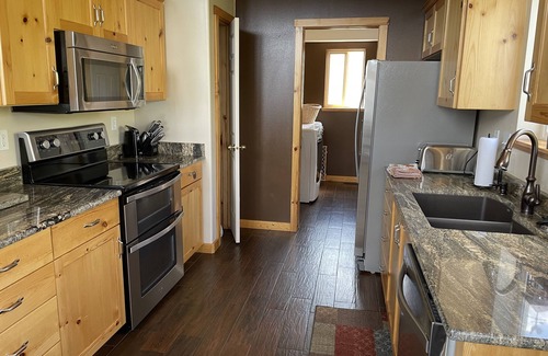 Harbor Village House | Cabin By the Lake at Bear Lake