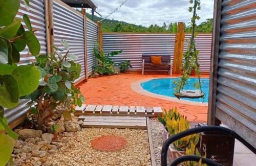 Carenero House | Cabin by the Pool