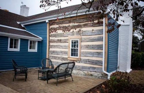 Springfield House | Cabin Chic on Main