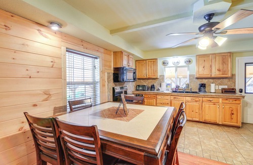 Ragland Cabin | Cabin Close to ATV & Hiking Trails in Delbarton
