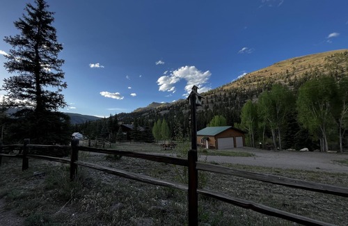 Lake City Cabin | Cabin close to river on 1 acre on the Silver Thread Loop