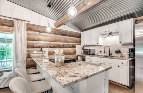 Shawnee Cabin | Cabin for rent in Shawnee