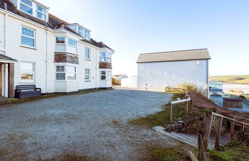 Trebetherick Cottage | Cabin ∙ 2 bedrooms ∙ 4 guests