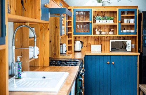 Saltford House | Cabin - Heated pool & hot tub