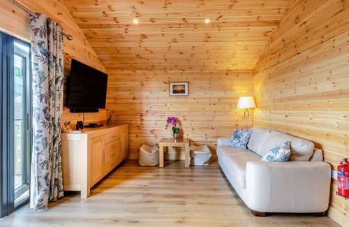 East Dereham Cottage | Cabin Hideaways offer the perfect escape from the stresses of daily living while being in the perfec