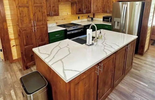 Octavia Cabin | Cabin in Hodgen OK - 3BR/2BATH - Sleeps 8