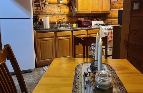 Town of Bleecker Cabin | Cabin in the ADK! Close the Great Sacandaga, Lapland Lake & Snowmobile Trails!