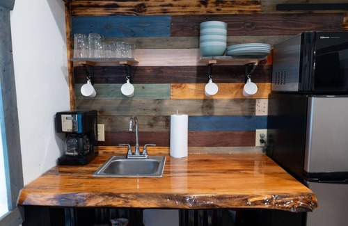 Boons Camp Cabin | Cabin in the Appalachian mountains!