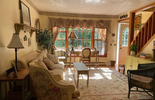 Rhinebeck House | Cabin in the Cottage