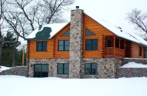Wisconsin Dells Cabin | Cabin In The Middle Of 72 Acres ~ Private Swim Pond ~ Memorial Day to Labor Day