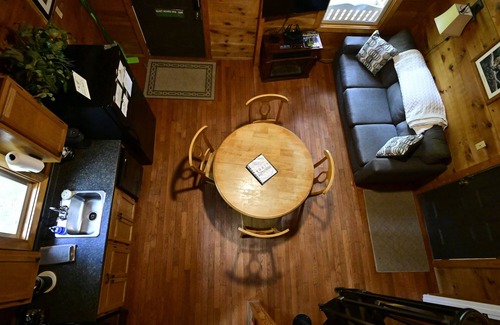 Bruceton Mills Cabin | Cabin in the mountains