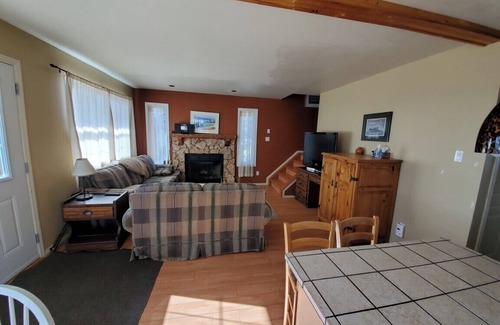Big River House | Cabin in the quiet town of Big River
