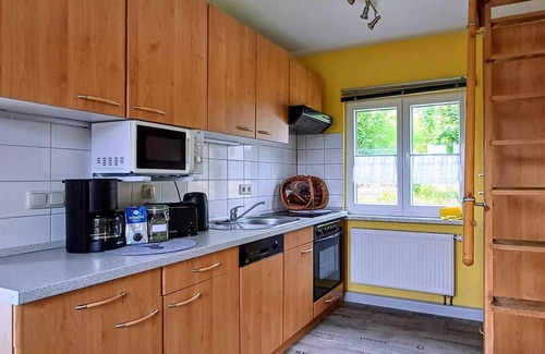 Manebach House | Cabin in the Thuringian Forest with stunning views, right on Goethewanderweg