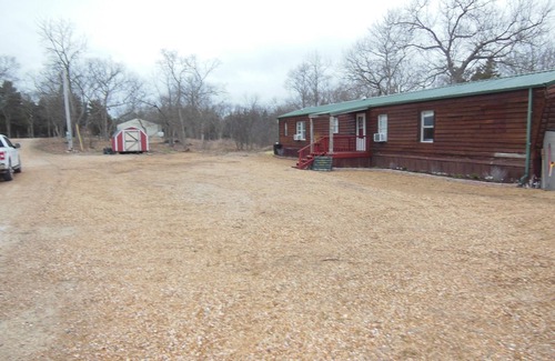 Warsaw House | CABIN IN THE WOODS , FAMILY AND PET FRIENDLY