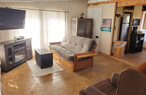 Bandera Cabin | Cabin in the Woods🦌/Stars🌠/HOT TUB🔥