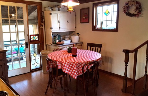 Bartlesville Cabin | Cabin in the Woods - 10 minutes to Bartlesville