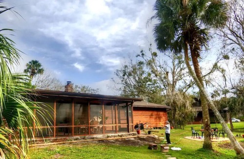 Titusville Cabin | Cabin in the woods