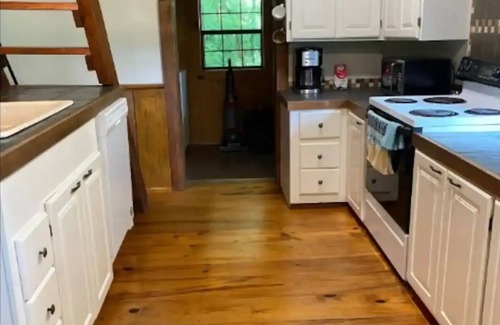 Everton Cabin | Cabin in the Woodsnn