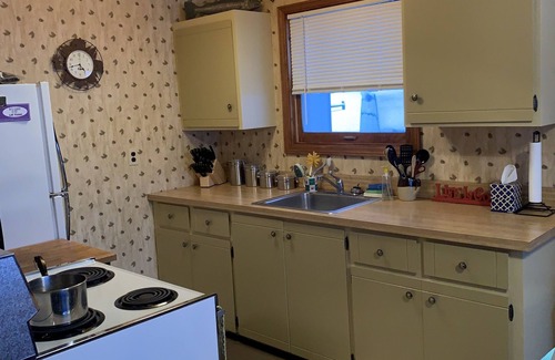 Cadillac Cabin | Cabin Located in the Manistee National Forest with all the Comforts of Home