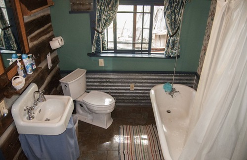 Nathrop Cabin | Cabin located near Chalk Creek, Wrights Lake, St. Elmo, Mt. Princeton and Antero