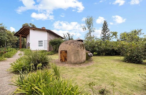 Macheros Cabin | Cabin Manzana | Nature Retreat in Zitácuaro