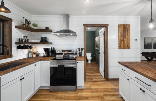 Hinckley House | Cabin Near Banning State Park, the Munger Trail & Grindstone Lake -Dogs Welcome!