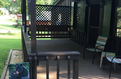 Bruin Cabin | Cabin near Grayson Lake State Park KY 2 bedroom, 2 full bathrooms sleeps 4 plus