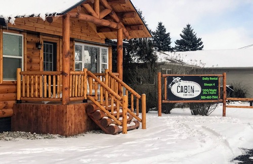 Linwood Cabin | Cabin near Lake Huron