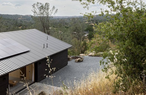 Yosemite Lakes Cabin | Cabin near Yosemite: 17 Acres of Stunning Views