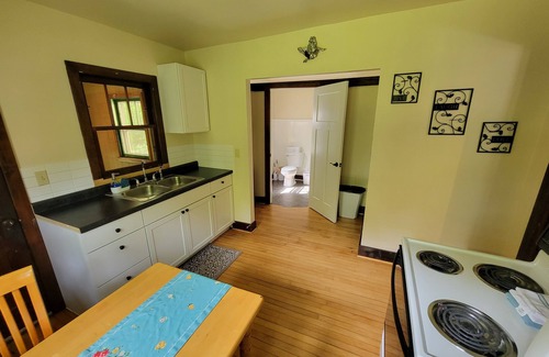 Bessemer Cabin | Cabin on 25 Acres of Forest