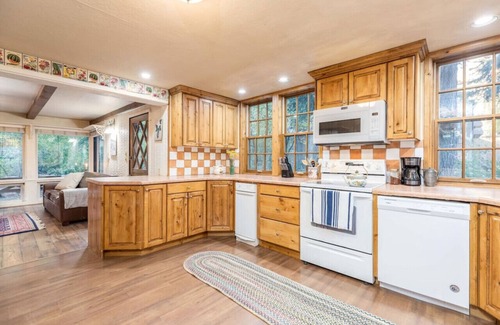 Snowbird Apartment | Cabin on Big Cottonwood River