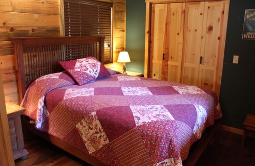 Crescent Cabin | Cabin on Crescent Creek -Close to Crater, Crescent, Odell & Waldo Lakes