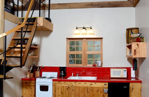 Knoxville Cabin | Cabin on Holston River, Fisherman & Paddlers Paradise