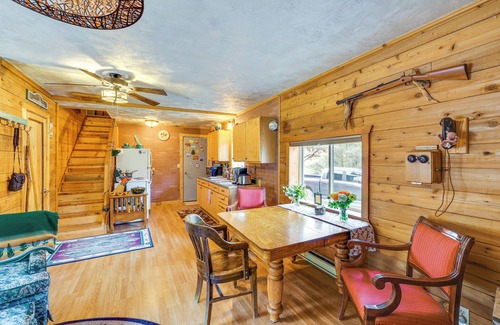 Pollock Cabin | Cabin on Little Salmon River ~ 10 Mi to Riggins!