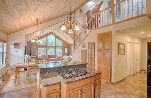 Show Low Cabin | Cabin On NAT'L FOREST! LAKE & CREEK minutes away!