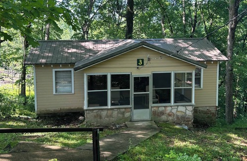 Steelville Cabin | Cabin on the Meramec River - 3