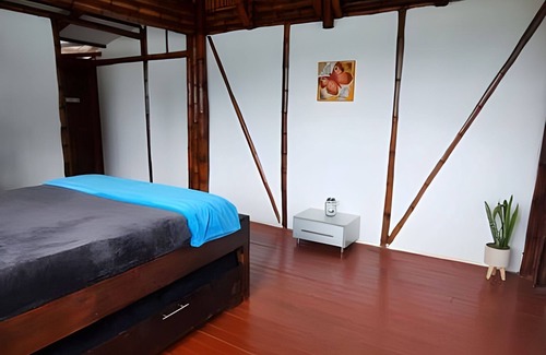 Calima Hotel | Cabin on the Shores of Lake Nature & Fun