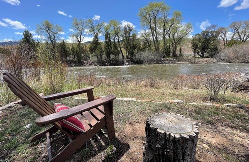 Dubois Cabin | Cabin on the Wind River - Excellent in-town location!