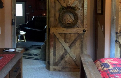 Wauksaukee Cabin | CABIN on UTV TRAILS, 1 HOUR NORTH OF GREEN BAY