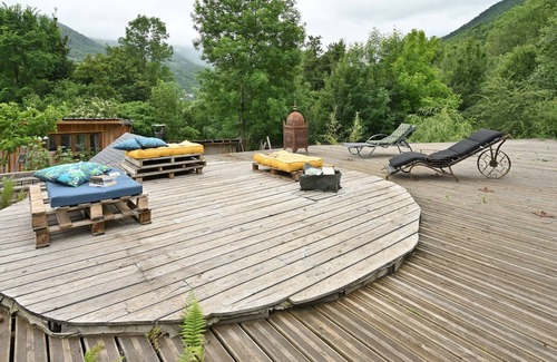 Arrien-en-Bethmale Cabin | Cabin 'Petit Bouddha' with Mountain View, Private Pool and Private Terrace